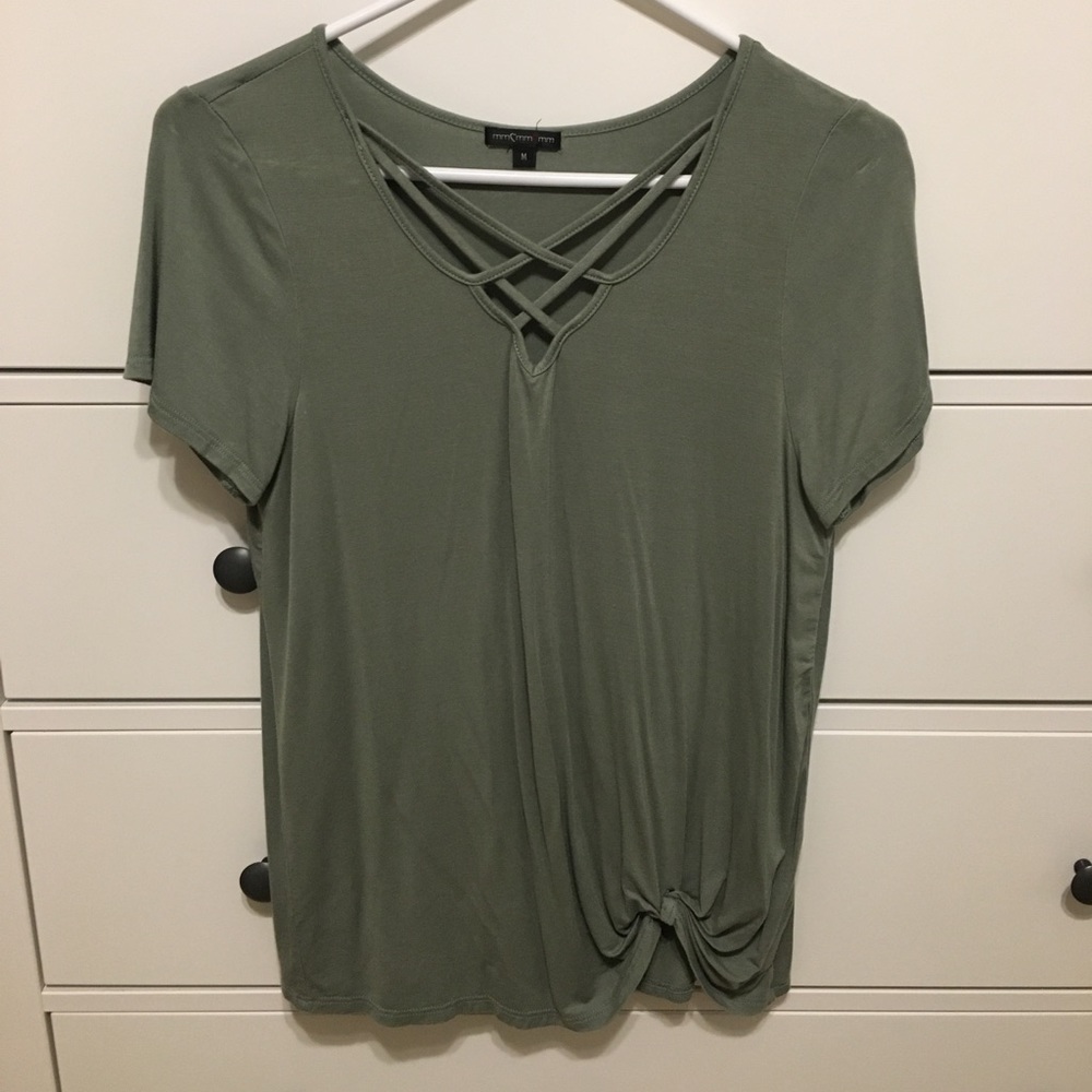 Dillard’s Side Knot Shirt